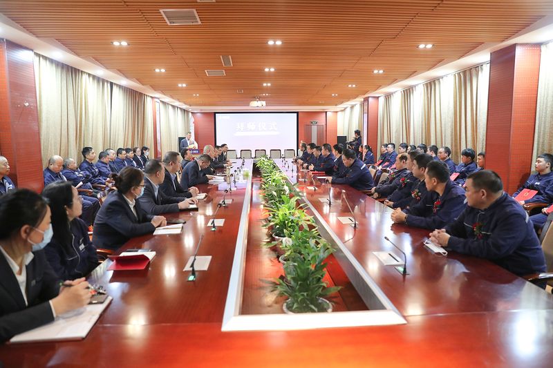 传路授业，赓续创新｜河南1929cc进行首批拜师典礼